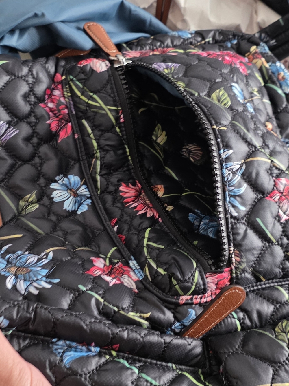 Brighton Quilted Black Floral Large TRAVEL Backpack Leather Trim rv$365 new - Picture 5 of 5